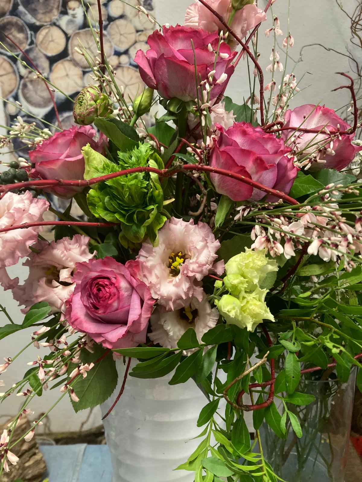 Rosa Rosenstrauß in Vase